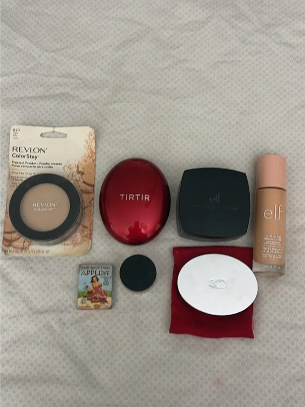 Clarins Red Translucent Compact Powder
